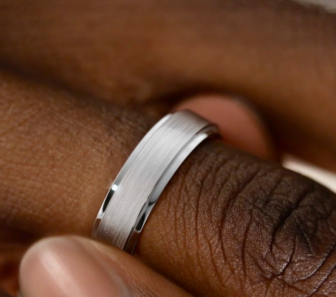 Stepped Edge Band
