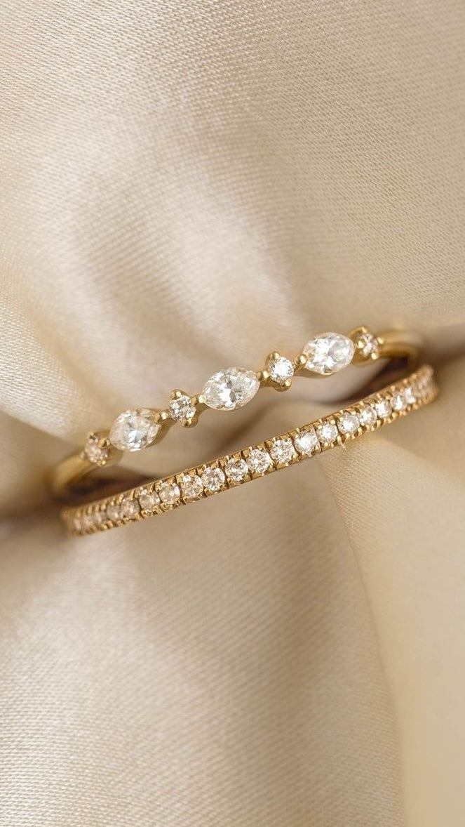 Woman's Wedding Rings